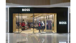 stores to buy men s trench coats minneapolis BOSS Store